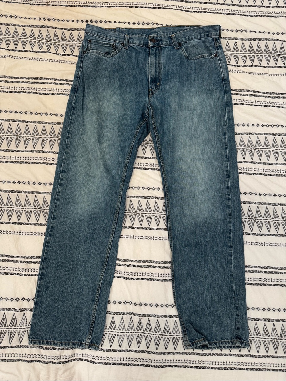 Levi’s 559 Relaxed Straight Leg Fit Jeans Medium Wash Denim Mens Size 38x34